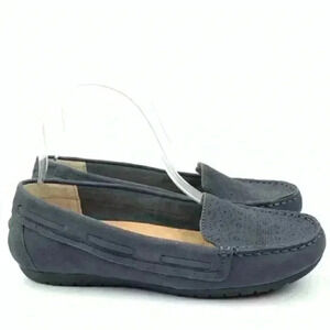 Coldwater creek shadow dance flats size 6 navy blue leather loafers